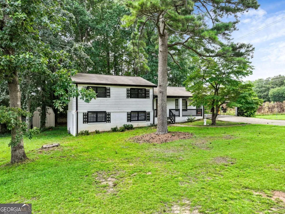 3918 Sherwood DR Douglasville, GA 30135
