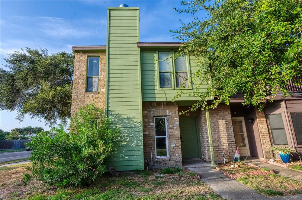 2916 Saint Joseph Street #A Corpus Christi, TX 78418