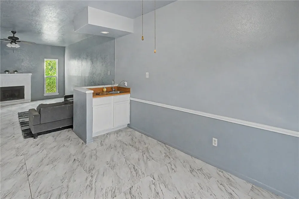2916 Saint Joseph Street #A Corpus Christi, TX 78418