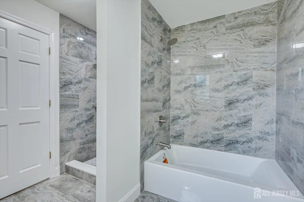 120 Codington Avenue Franklin Twsp, NJ 08873