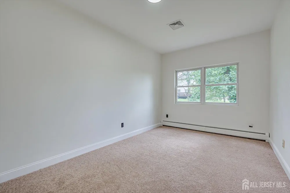 120 Codington Avenue Franklin Twsp, NJ 08873
