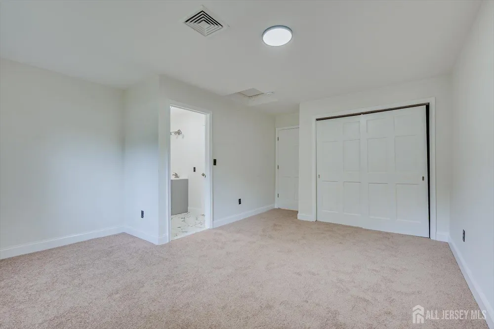 120 Codington Avenue Franklin Twsp, NJ 08873