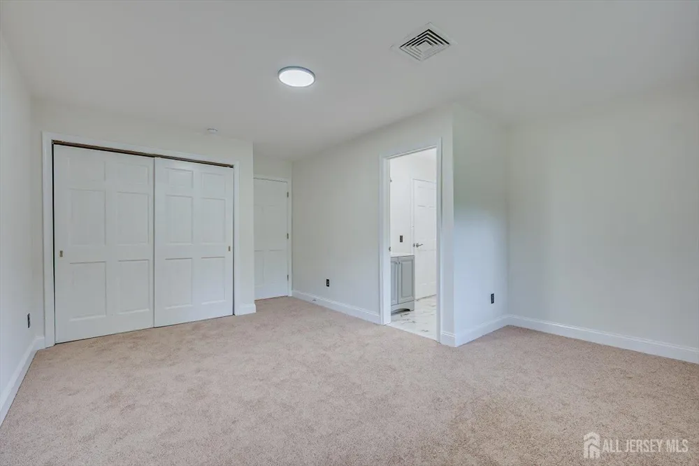 120 Codington Avenue Franklin Twsp, NJ 08873