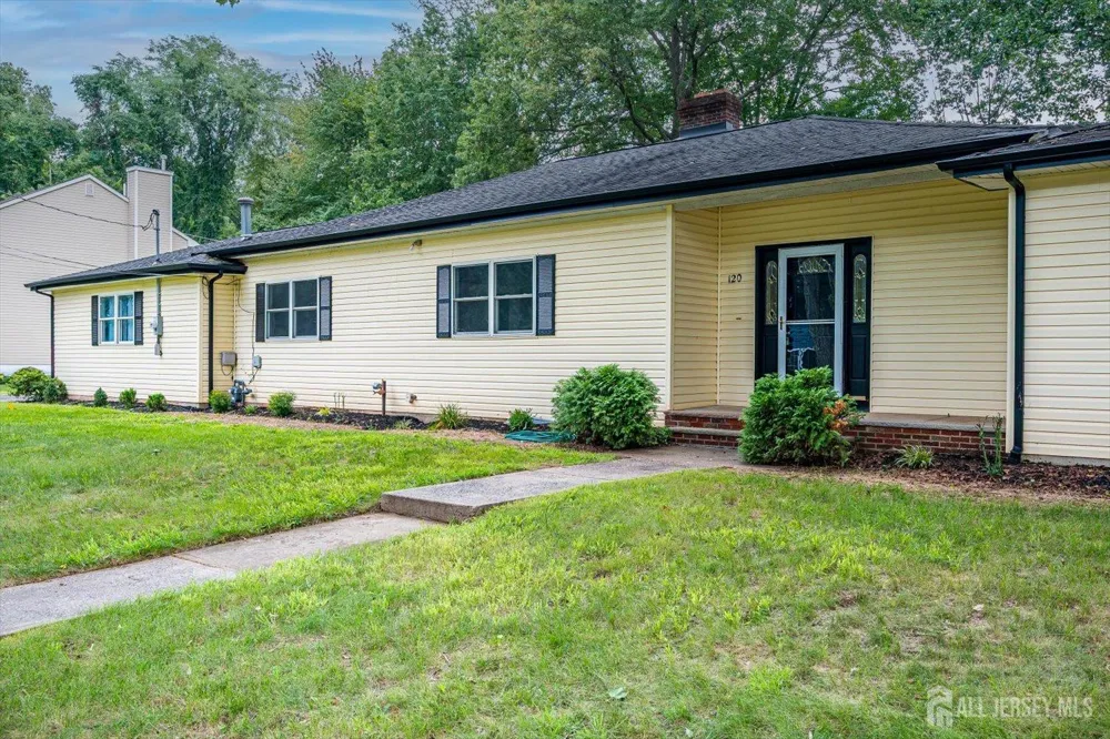 120 Codington Avenue Franklin Twsp, NJ 08873