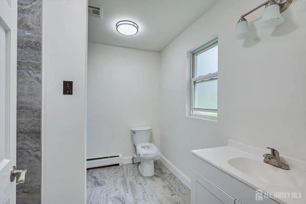 120 Codington Avenue Franklin Twsp, NJ 08873