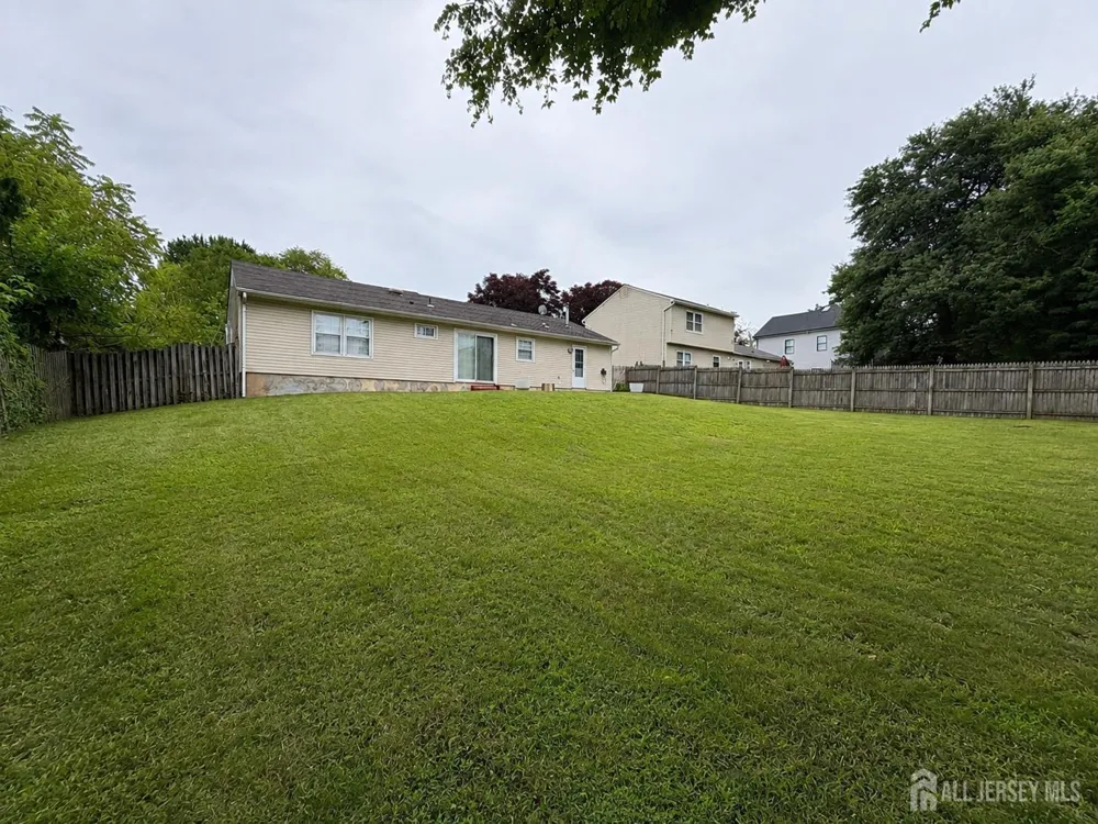3 Netherwood Circle Edison, NJ 08820
