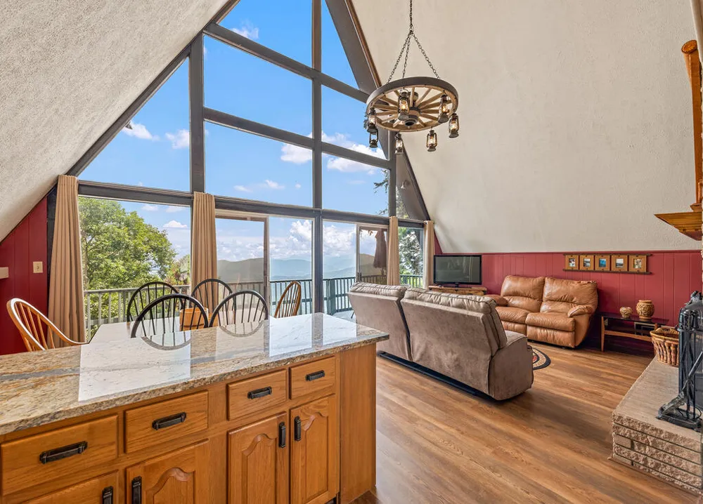 Quail Ridge Drive Maggie Valley, NC 28751