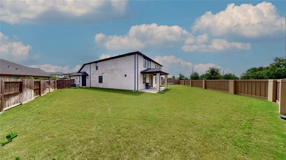 31727 Splitting Willow Way Fulshear, TX 77441