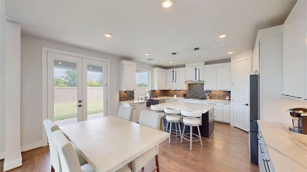 31727 Splitting Willow Way Fulshear, TX 77441