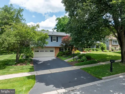 1203 SMITHFIELD CIRCLE