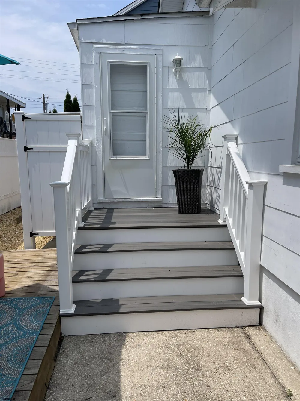 120 N Monroe Ave Margate, NJ 08402
