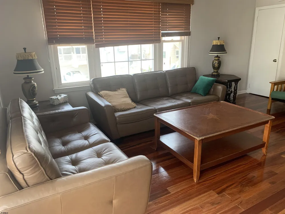 5403 Edgewater Ave Ventnor, NJ 08046