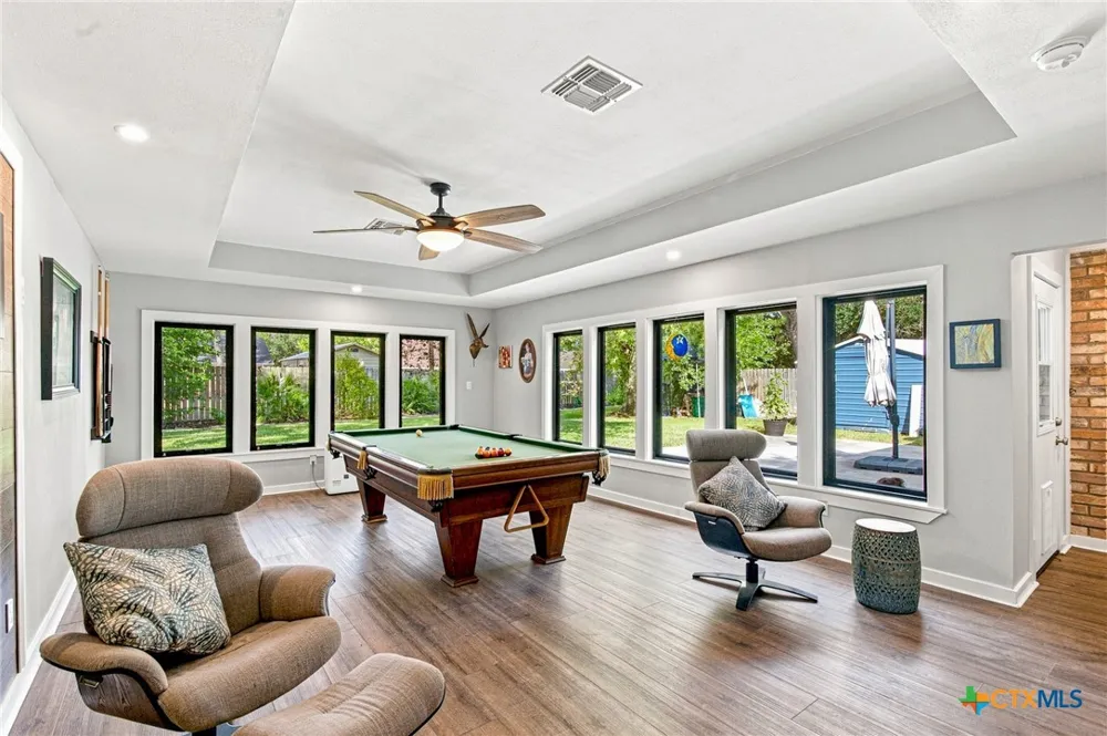 413 Salisbury Lane Victoria, TX 77904