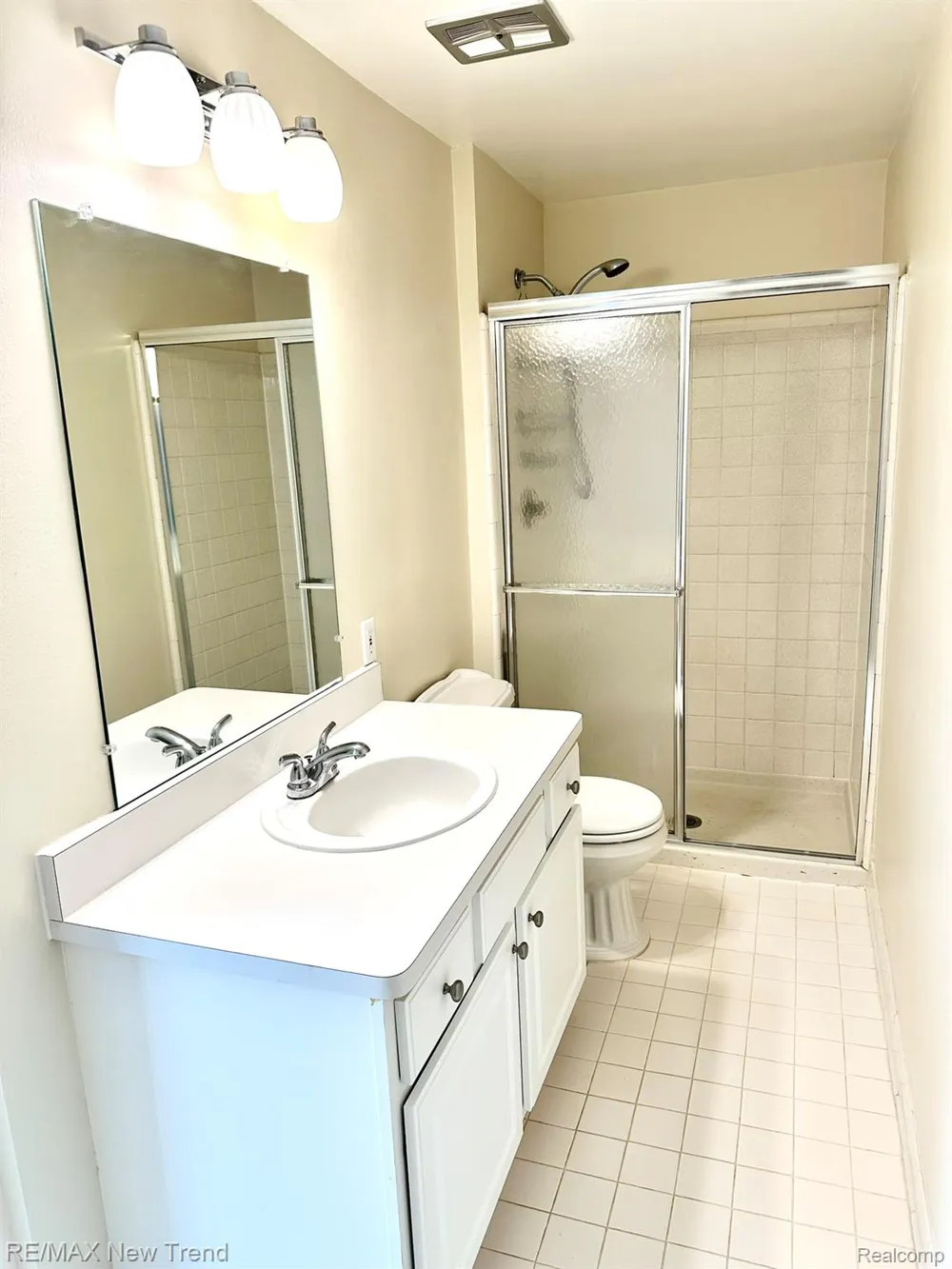 26949 Farmbrook Villa Drive #96 Southfield City, MI 48034