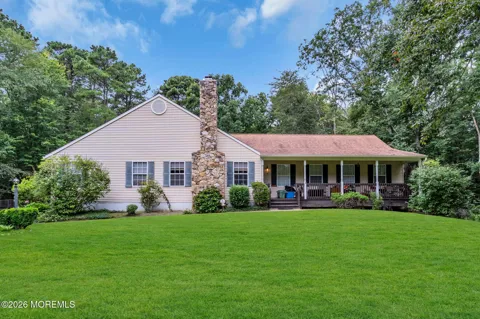 1 Woodland Avenue
