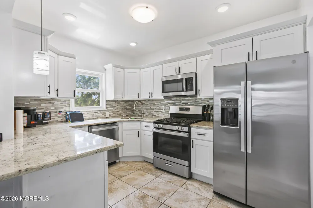 170 Hillside Terrace Irvington, NJ 07111