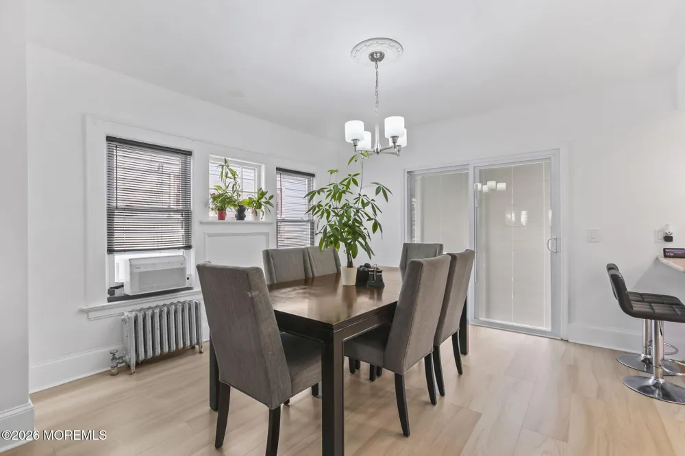 170 Hillside Terrace Irvington, NJ 07111