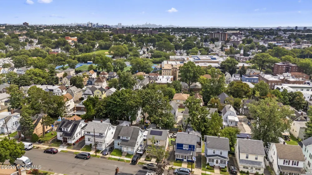 170 Hillside Terrace Irvington, NJ 07111