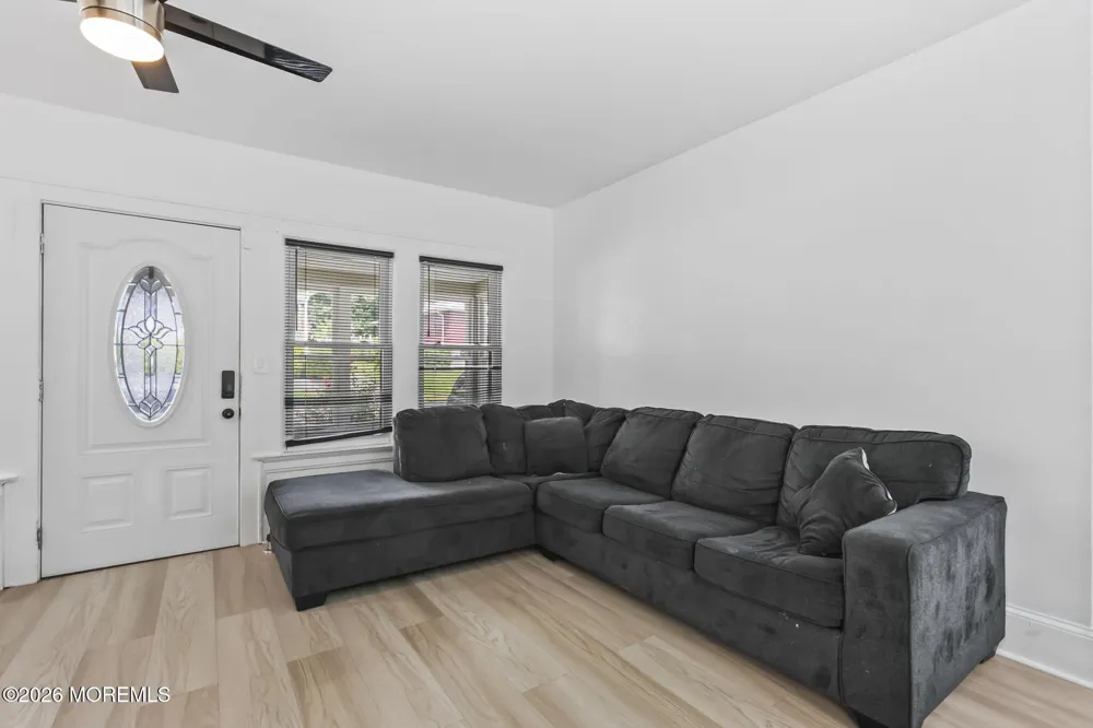 170 Hillside Terrace Irvington, NJ 07111