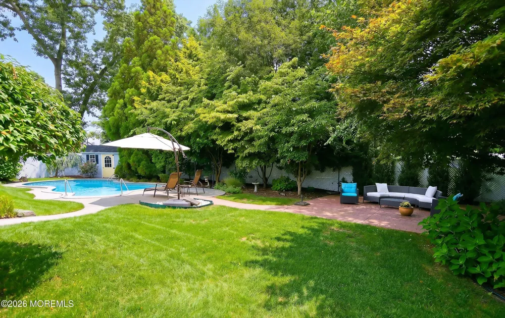 8 Carrie Drive Howell, NJ 07731
