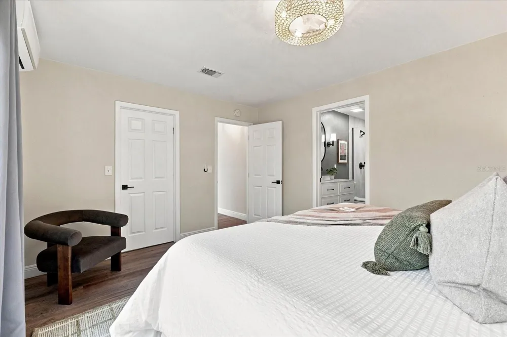 5188 40TH STREET S St Petersburg, FL 33711