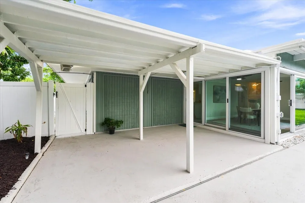 5188 40TH STREET S St Petersburg, FL 33711