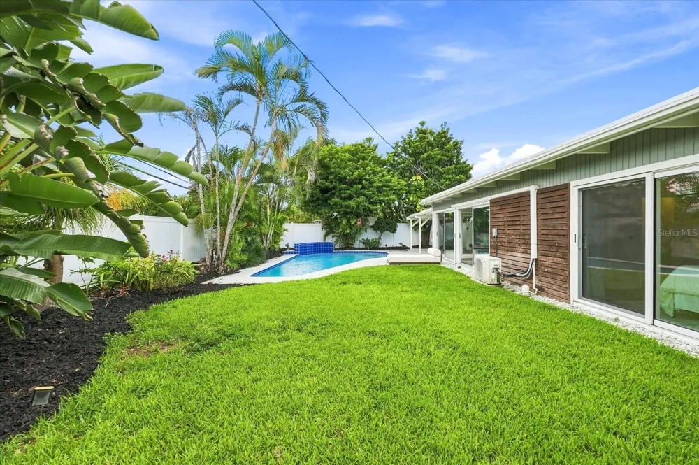 5188 40TH STREET S St Petersburg, FL 33711