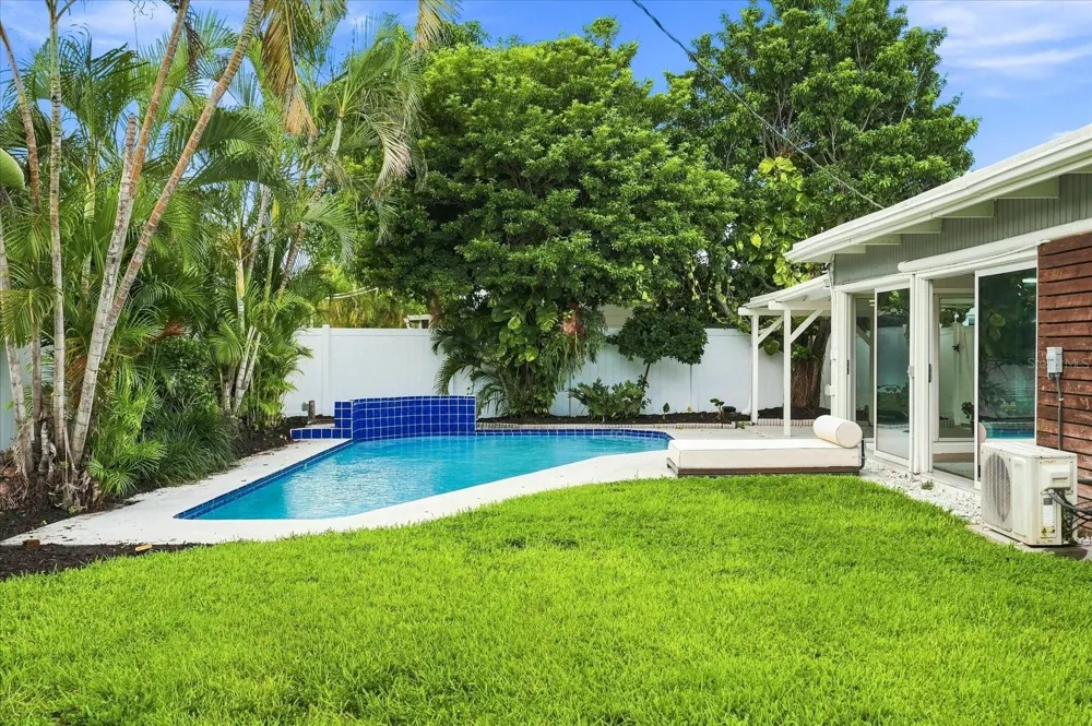 5188 40TH STREET S St Petersburg, FL 33711