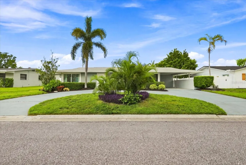 5188 40TH STREET S St Petersburg, FL 33711