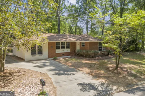 402 Woodland RD