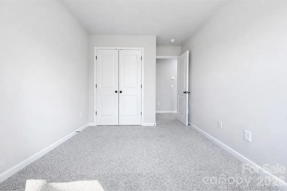 5913 Wallace Avenue Charlotte, NC 28227