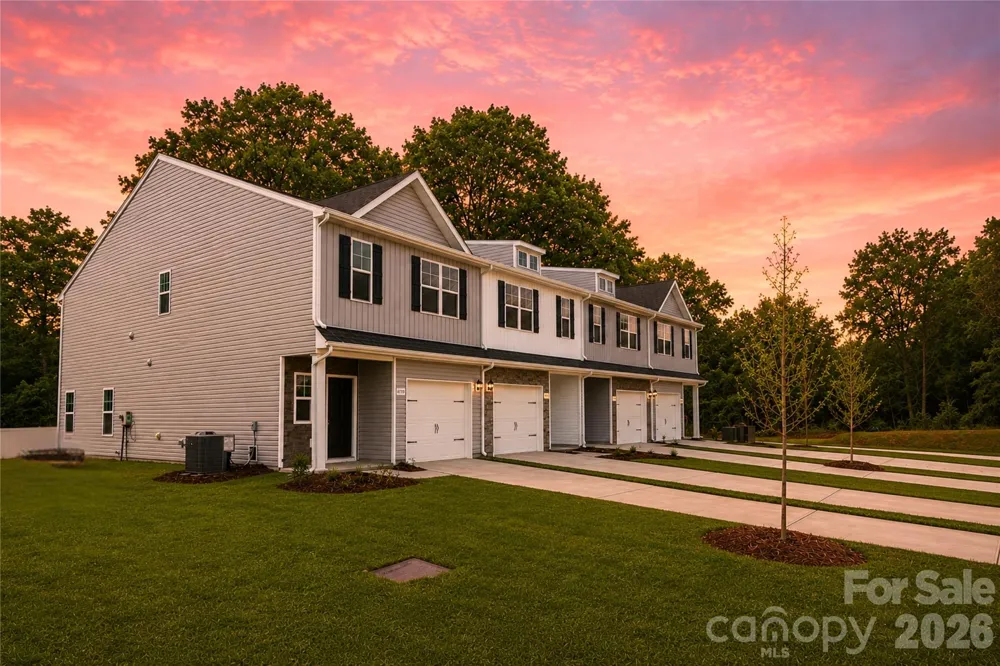 5913 Wallace Avenue Charlotte, NC 28227