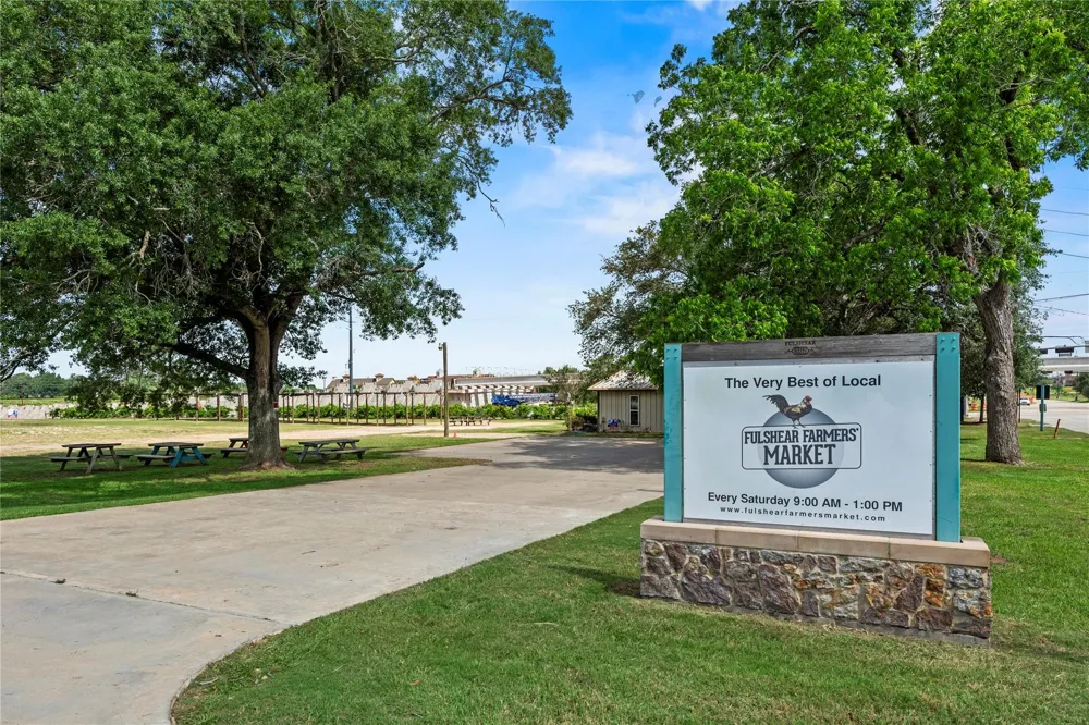 29419 Circle S Ranch Trail Fulshear, TX 77406