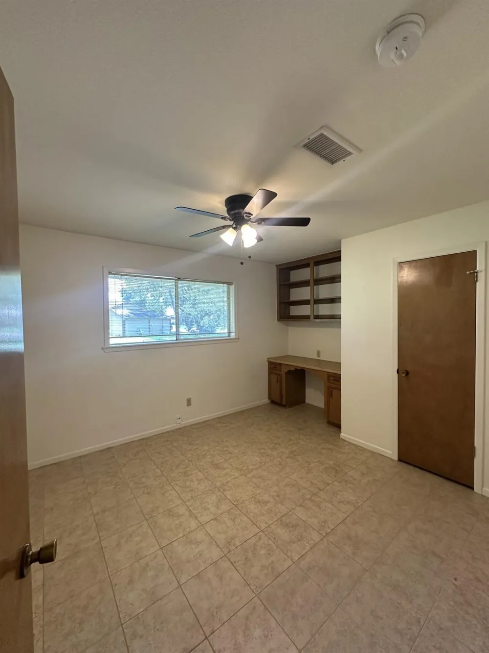 1003 Allison Brenham, TX 77833