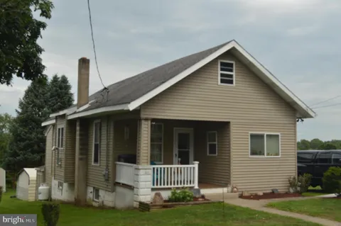 301 OLD RIVER ROAD