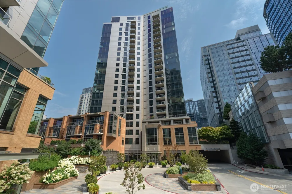 10650 NE 9th Place #723 Bellevue, WA 98004