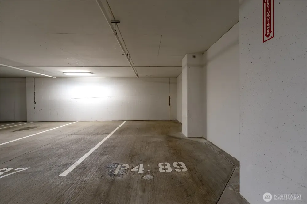 10650 NE 9th Place #723 Bellevue, WA 98004