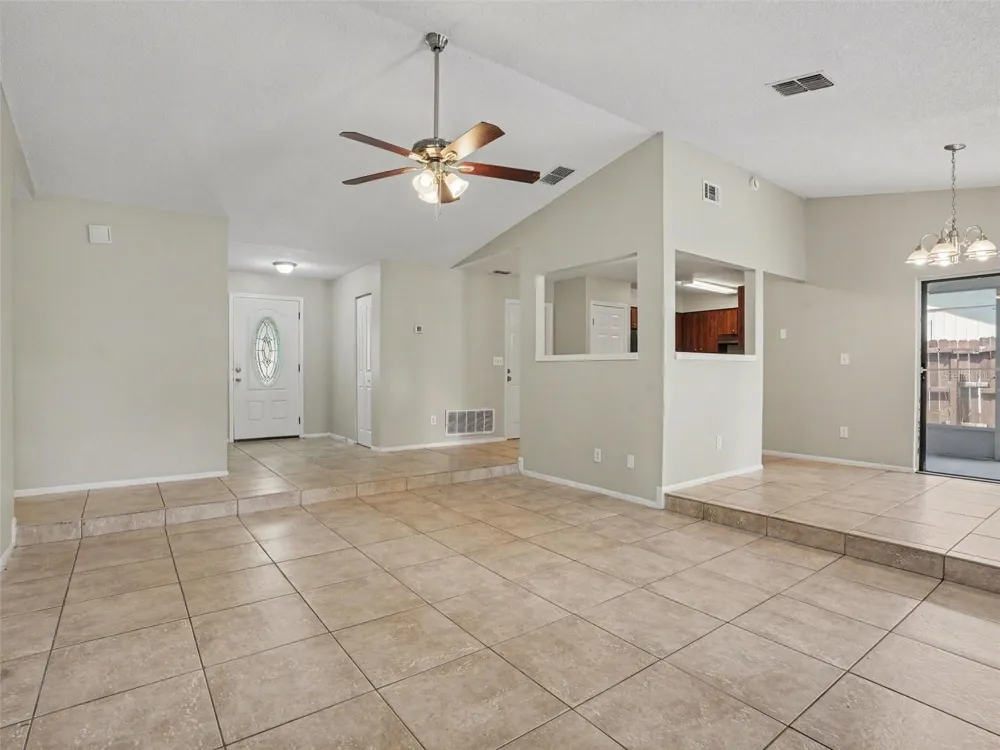 3329 FOX RIDGE DRIVE Winter Haven, FL 33884
