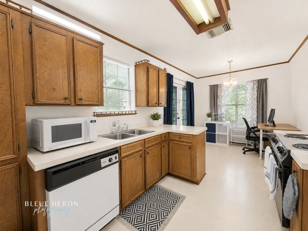 7016 Soda Point Drive Shreveport, LA 71107