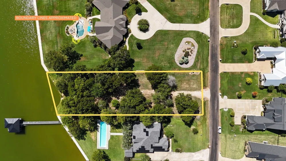 The Shores Drive Corsicana, TX 75109