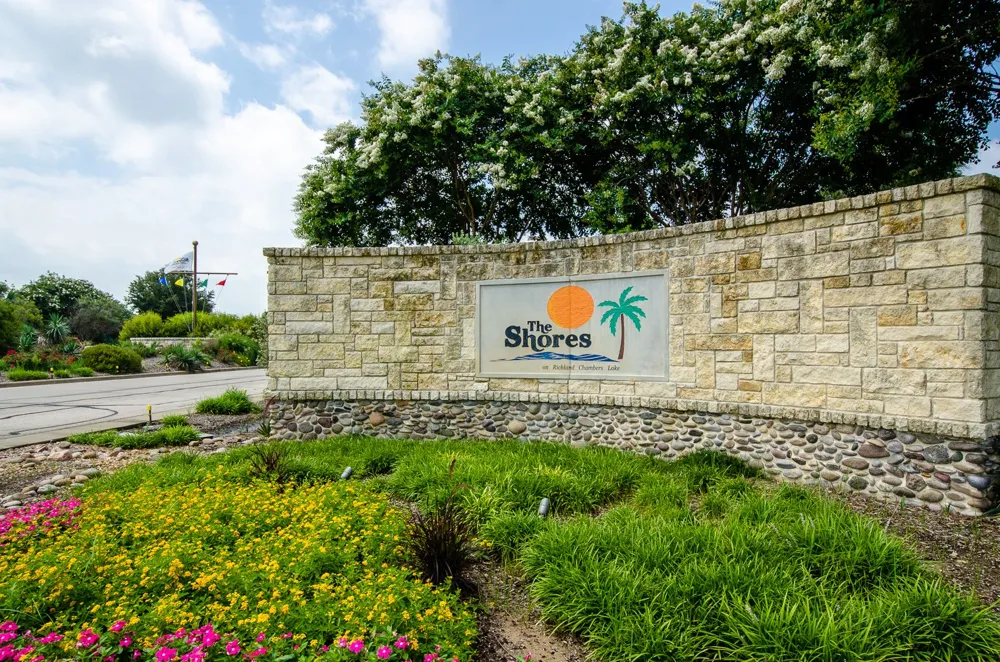 The Shores Drive Corsicana, TX 75109