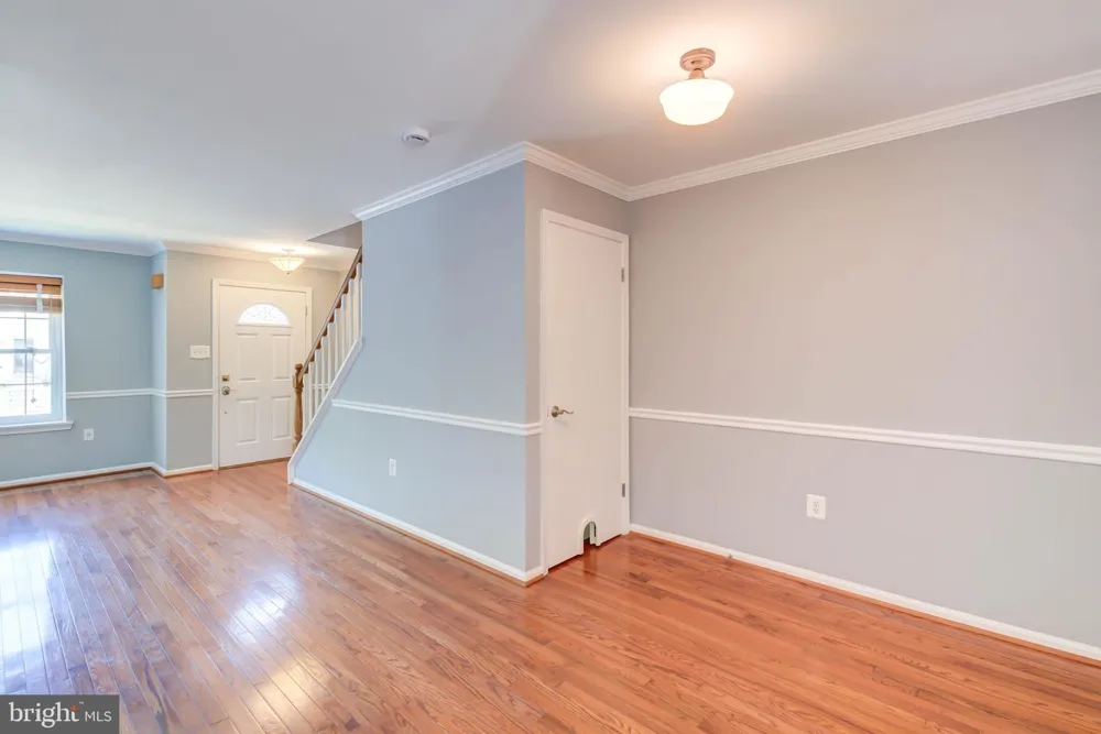 14536 CASTLEFORD COURT Centreville, VA 20121