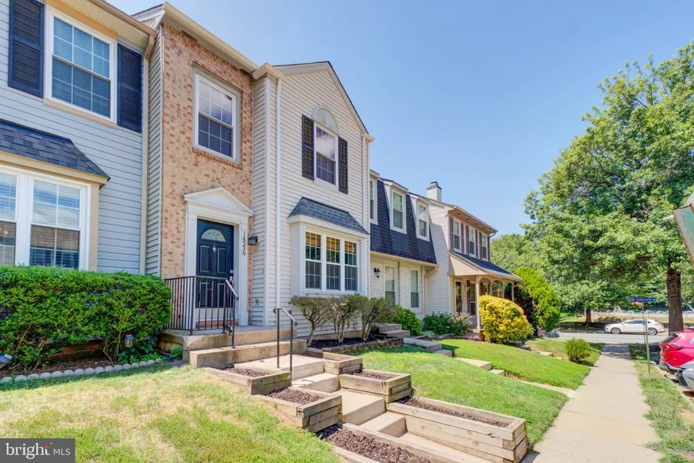 14536 CASTLEFORD COURT Centreville, VA 20121