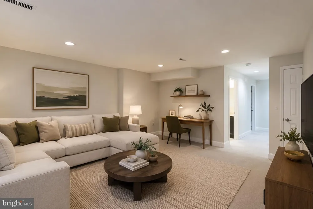 14536 CASTLEFORD COURT Centreville, VA 20121