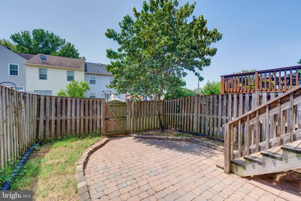 14536 CASTLEFORD COURT Centreville, VA 20121