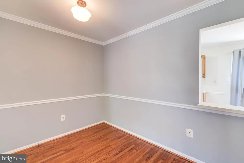 14536 CASTLEFORD COURT Centreville, VA 20121