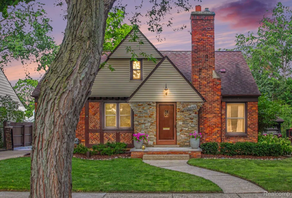 4098 Wakefield Berkley City, MI 48072