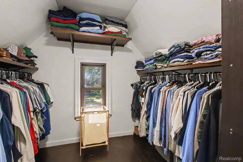 4098 Wakefield Berkley City, MI 48072
