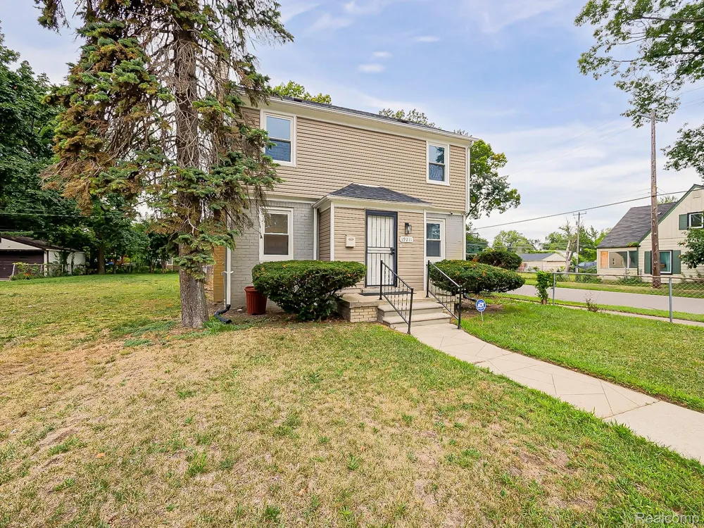19211 Pierson Street Detroit City, MI 48219