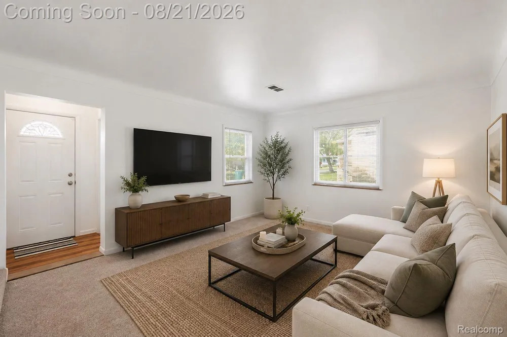 630 White Avenue Lincoln Park City, MI 48146